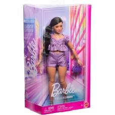 Barbie  Deluxe Style  Doll